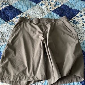 Men’s Under Armour shorts size 38. New without tags. Only tried on once.